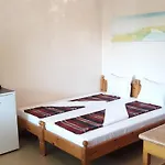 Maison d'hôtes каракачанов 3*