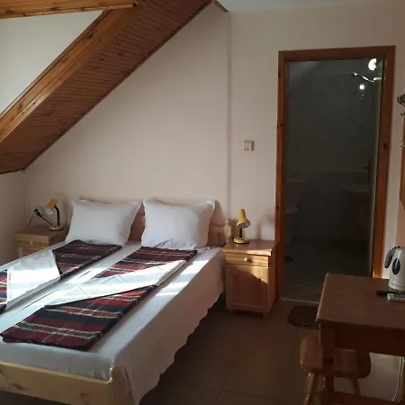 Maison d'hôtes каракачанов 3*